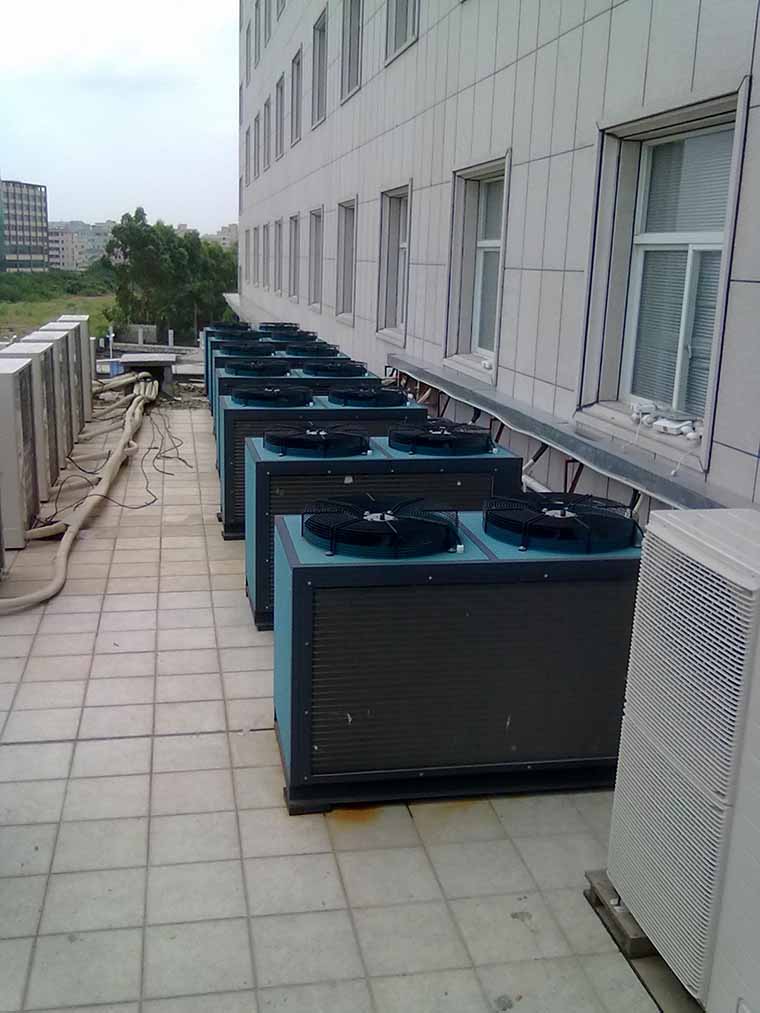 成都理工大學(xué)中央空調(diào)安裝工程